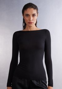Intimissimi U-BOOT-AUSSCHNITT - T-shirt à manches longues - black
