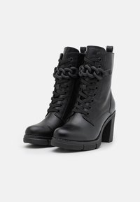 Marco Tozzi Stivaletti con tacco - black