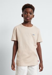 Levi's® BATWING CHEST HIT - Paprasti marškinėliai - peach bloom