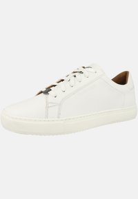 Sneaker bianco in pelle con finitura liscia, punta rotonda e interno in contrasto marrone. Caratterizzato da chiusura con lacci e suola in gomma texturizzata.