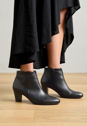 COMFORT - Boots à talons - schwarz