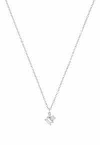 Collana in argento con pietra rettangolare e charm di perla tonda, che mette in mostra un design delicato e una finitura lucida.