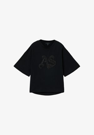 Sort T-shirt med korte ærmer og vide ærmer samt et glitrende "AS" logo på brystet.