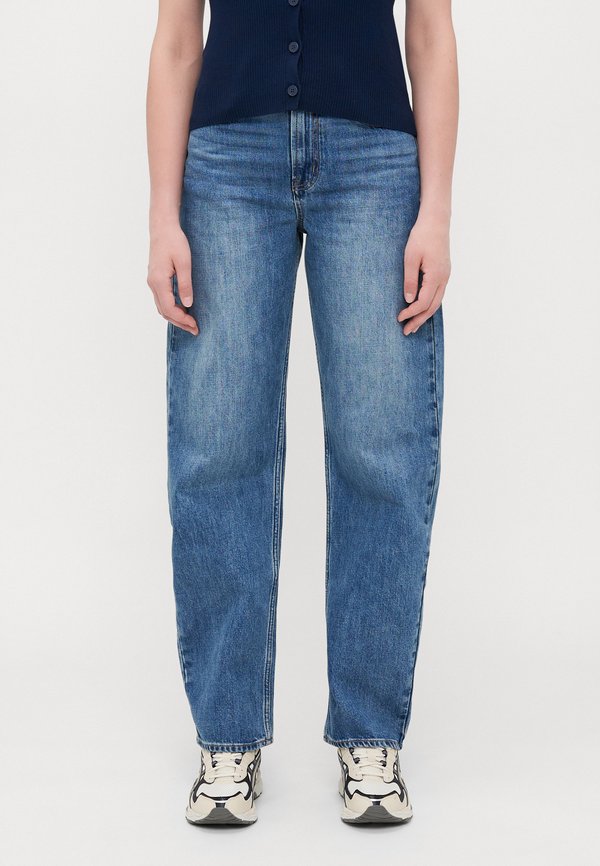 BARREL HERSH - Loose Jeans - medium indigo