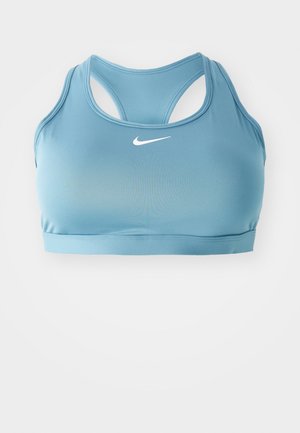 Plavi sportski grudnjak s dizajnom na leđima, izrađen od rastezljivog materijala, s malim bijelim Nike logotipom na prednjoj strani.