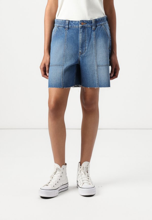 CARPENTER - Denim shorts - carolina
