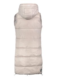 Jasnoruda bezrękawnik z pikowaniem, o długości do kolan, z kapturem, poziomym przeszyciem i małym okrągłym logo w centralnej części z tyłu kaptura.