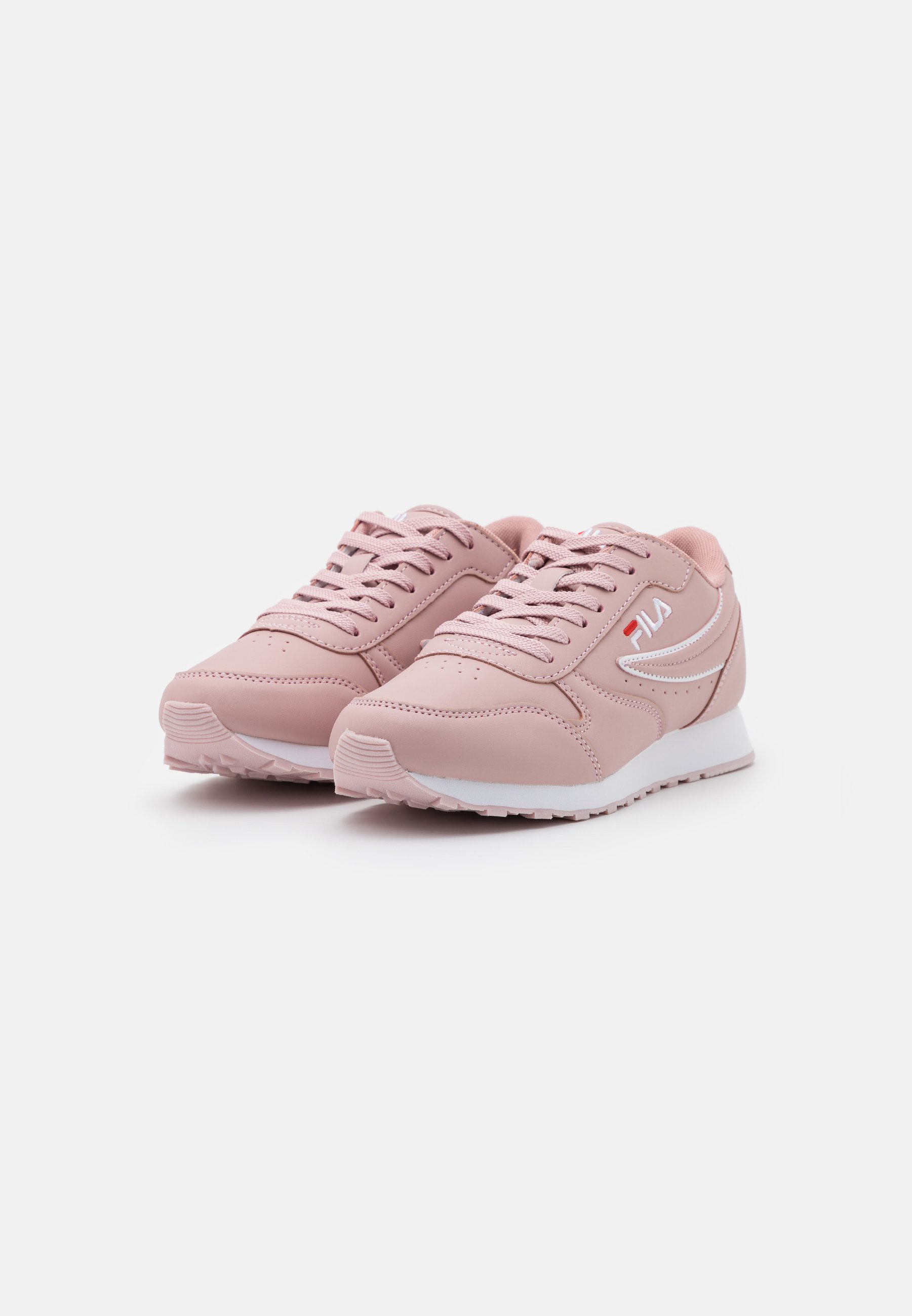 chaussures fila rose pale