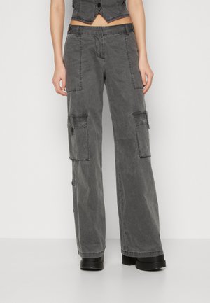 The Ragged Priest STOMPER TROUSERS - Pantalon cargo - washed black