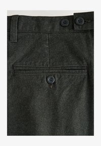 Valittu, khaki green