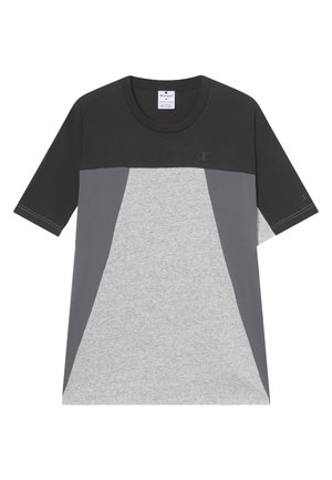 Męska koszulka z krótkim rękawem, okrągłym dekoltem, z czarną górną częścią, ciemnoszarymi bokami i jasnoszarym środkowym panelem z przodu, logo Champion na klatce piersiowej i rękawie.