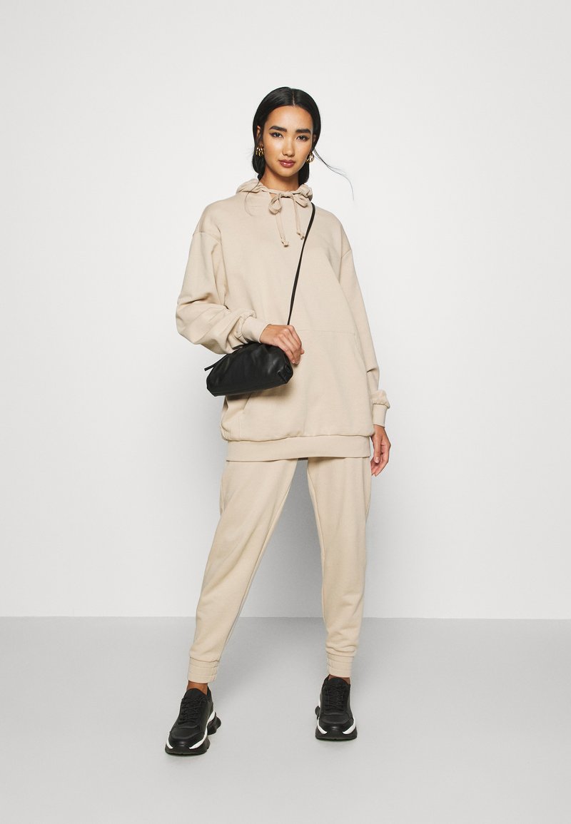 Kendall Kylie Oversize Hoodie Kapuzenpullover Beige Zalando De