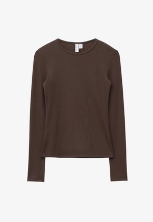 Braunes Langarmshirt aus weicher Baumwolle. Figurbetonter Schnitt mit gerippter Textur und rundem Ausschnitt. Schlichte, unverschönerte Kanten.