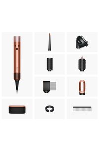 Haarstylingsapparaat met een slank ontwerp in roségoud en zwart. Inclusief verschillende accessoires: een mondstuk, diffuser, ronde borstel en kam.