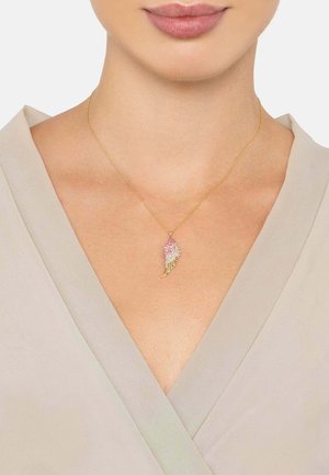 Gold chain necklace featuring a leaf-shaped pendant adorned with pink and clear gemstones, showcasing a textured design and intricate detailing.