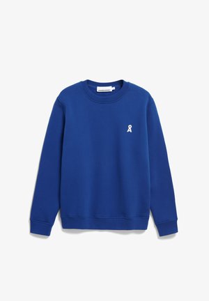 Sweatshirt bleu en mélange de coton, avec un col rond, des manches longues et un petit logo en ruban blanc sur la poitrine gauche.