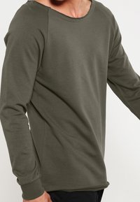 Urban Classics Felpa - olive