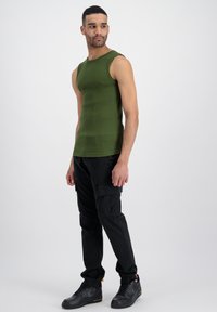 Alpha Industries TANK X-FIT - Felső - dark green