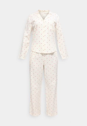 Krém színű, hosszú ujjú, gombos pizsamakészlet apró piros szívmintával és mellzsebbel a felsőn.