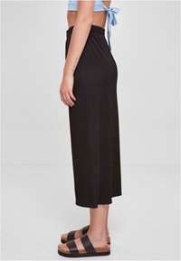Urban Classics Zīmuļsvārki - black