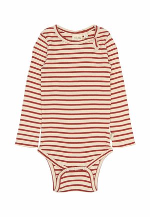 Langærmet bodysuit i creme- og rødrandede striber, ribbet tekstur, rund hals og trykknaplukninger i bunden for nem påklædning.