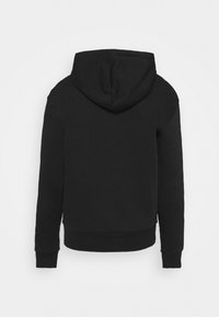 Czarna bluza z kapturem, z regulowanym kapturem, gładką fakturą, ściągaczami na mankietach i prostym dołem, zaprojektowana z myślą o luźnym kroju.