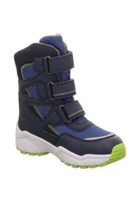 Námořnické modré syntetické boty se třemi suchými zipy, texturovaná tkanina, zelené akcenty a robustní bílá podešev s protiskluzovým vzorem.