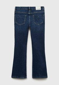 Dunkelblaue Schlagjeans aus Denim mit klassischem Fünf-Taschen-Design, gestickten Akzenten und einem Taillenschild auf der Rückseite.