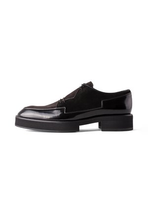 Veterschoenen - black