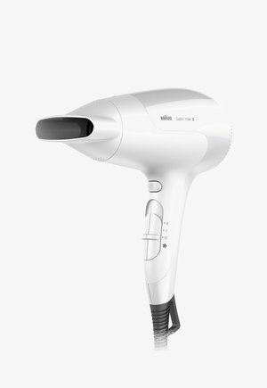 Braun Satin Hair 3 Haartrockner mit einem eleganten Gehäuse aus weißem Kunststoff, ergonomischer Form, vorderem Luftdüsenaufsatz, Steuerknöpfen und einem schwarzen Netzkabel.