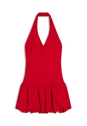 Czerwona sukienka z dekoltem halter, głębokim V oraz marszczonym, rozkloszowanym dołem, bez rękawów, z dopasowanym gorsetem.