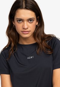 Roxy BOLD MOVES - FUNKTIONS - Camiseta estampada - kvj