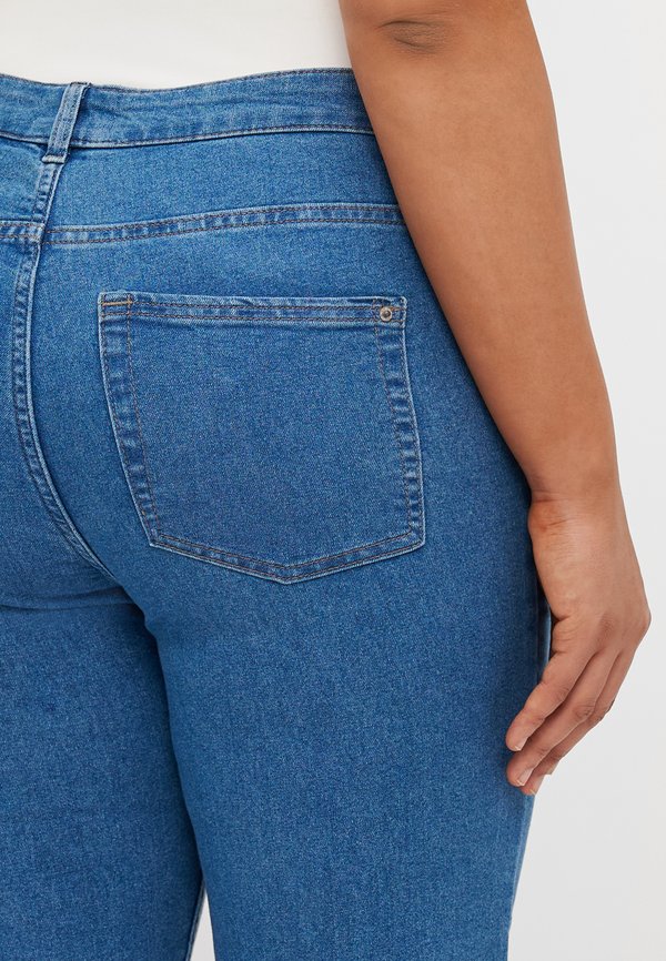 CARHUSH MID WAIST  - Flared Jeans4