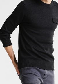 Pier One Strickpullover - grey