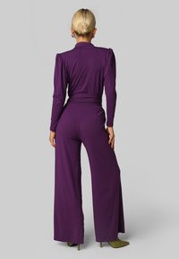 Madnezz House BURNING LOVE - Overal - purple