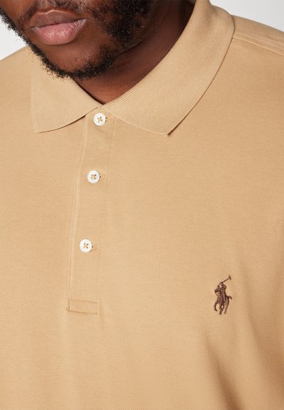 Polo Ralph Lauren Big & Tall SHORT SLEEVE - Pólóing - classic camel