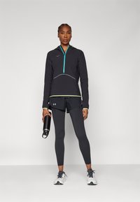 HOKA SKYGLOW HALF ZIP - Casaco para exterior - black