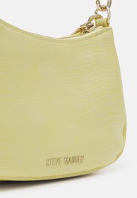 Steve Madden BVILMA - Rankinė - lemon
