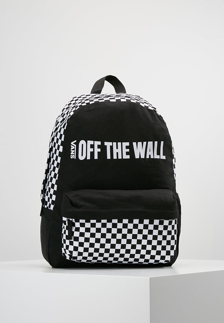 vans central realm