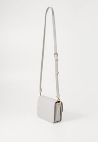 Valentino Bags NAMMOS - Soma ar siksnu pāri ķermenim - ghiaccio