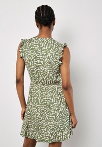 Apricot ABSTRACT - Freizeitkleid - green