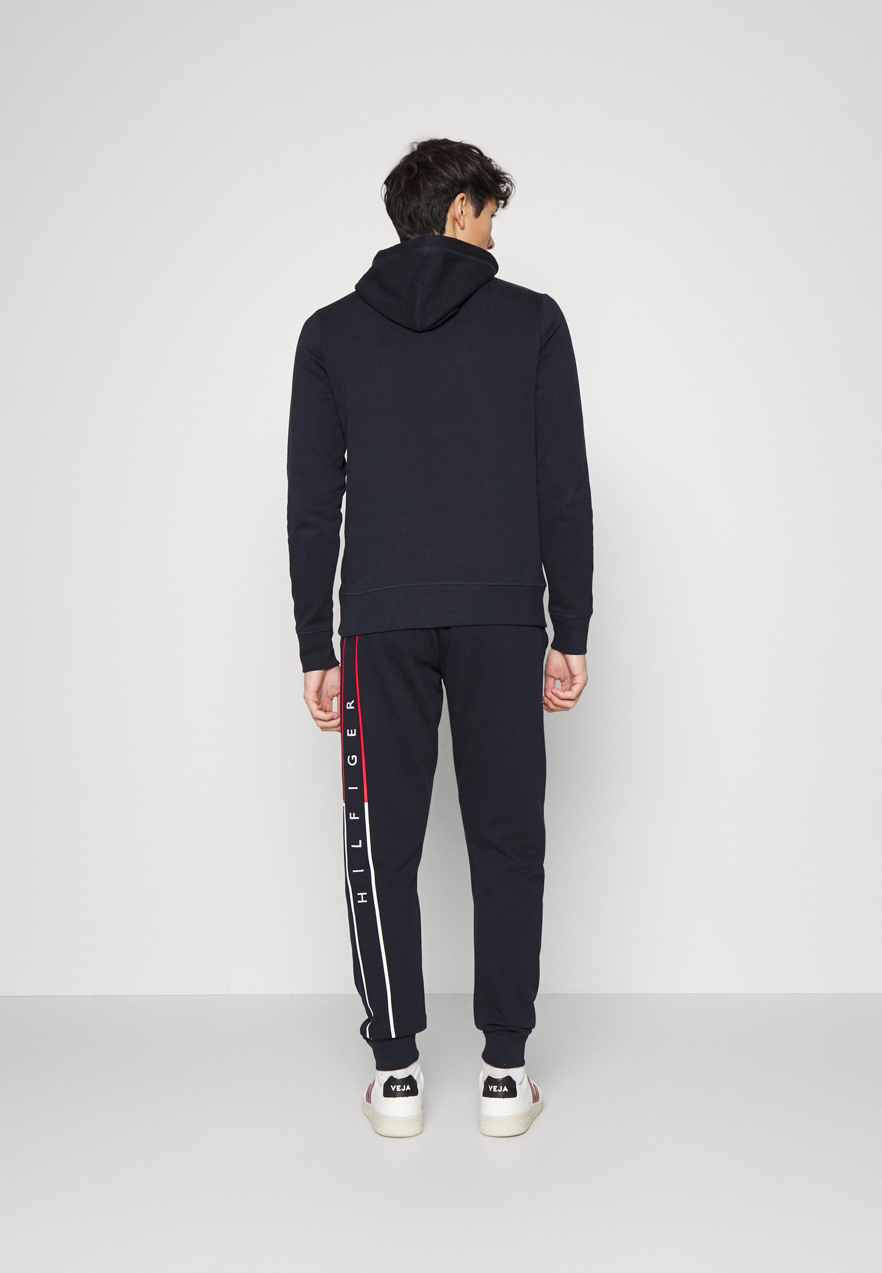 Large tracksuit Clearance