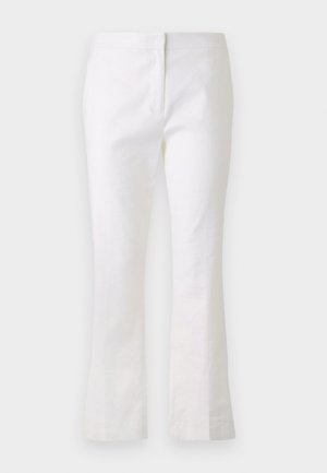 Pantalons évasés blancs en tissu léger. Dotés d'un devant plat avec une fermeture éclair et d'une texture lisse. Design simple et épuré.