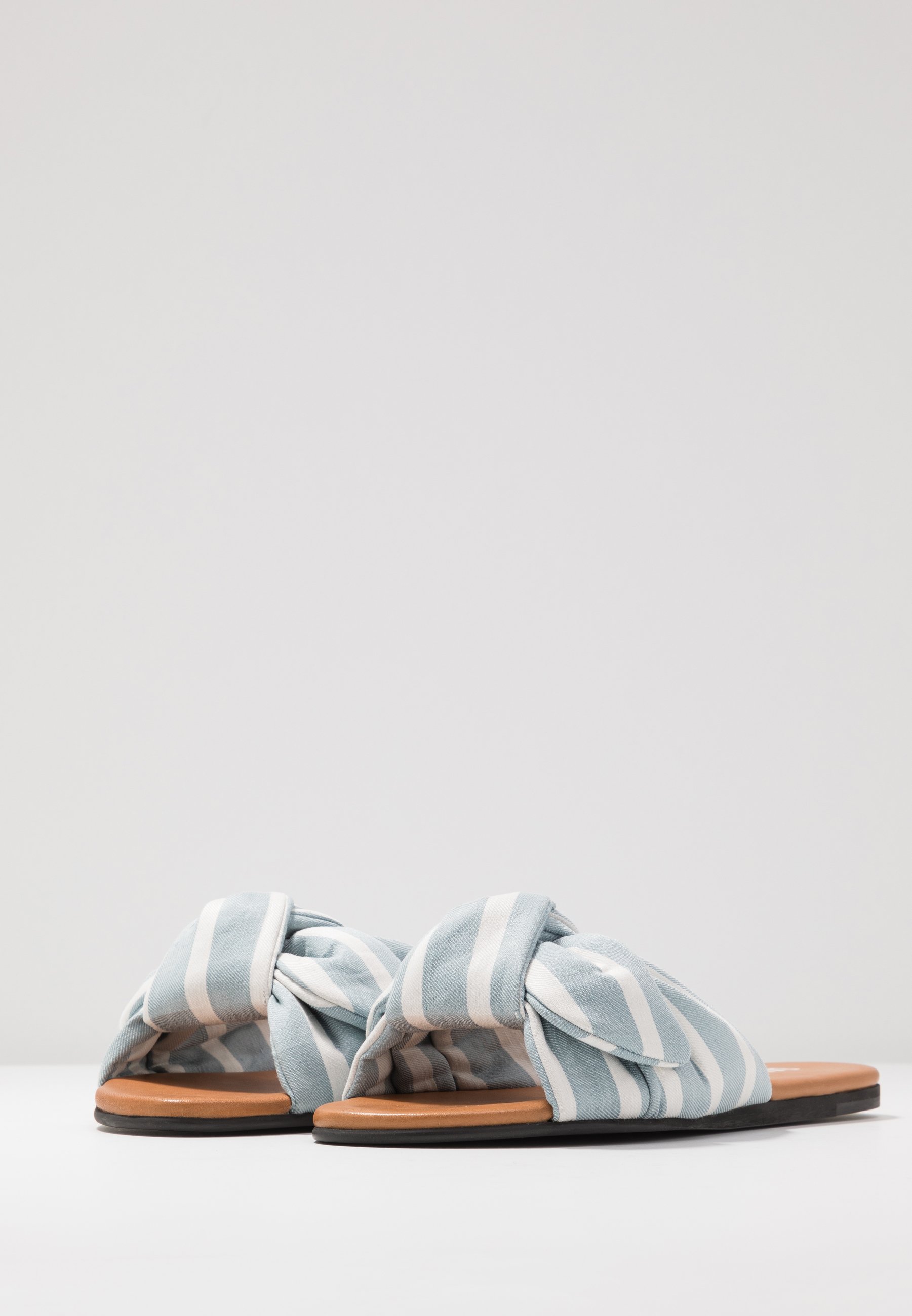 FREESO Slip ins tourmaline FREESO Slip ins tourmaline