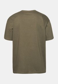 Unselected, olive