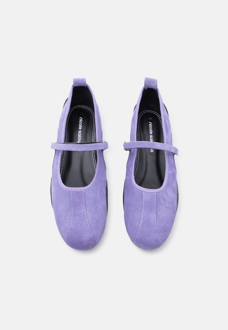 Chaussures Plates à Semelle Compensée Nicole - Pointure 10 US Femme - Noir - Neuf (sans Boîte)