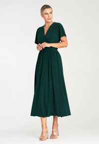 Niewybrane, dark green