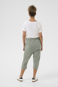Cream CRBEKY CAPRI  - Rövidnadrágok - grey khaki