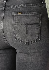 LOIS Jeans PALAZZO - Wide leg - caspar blackstone