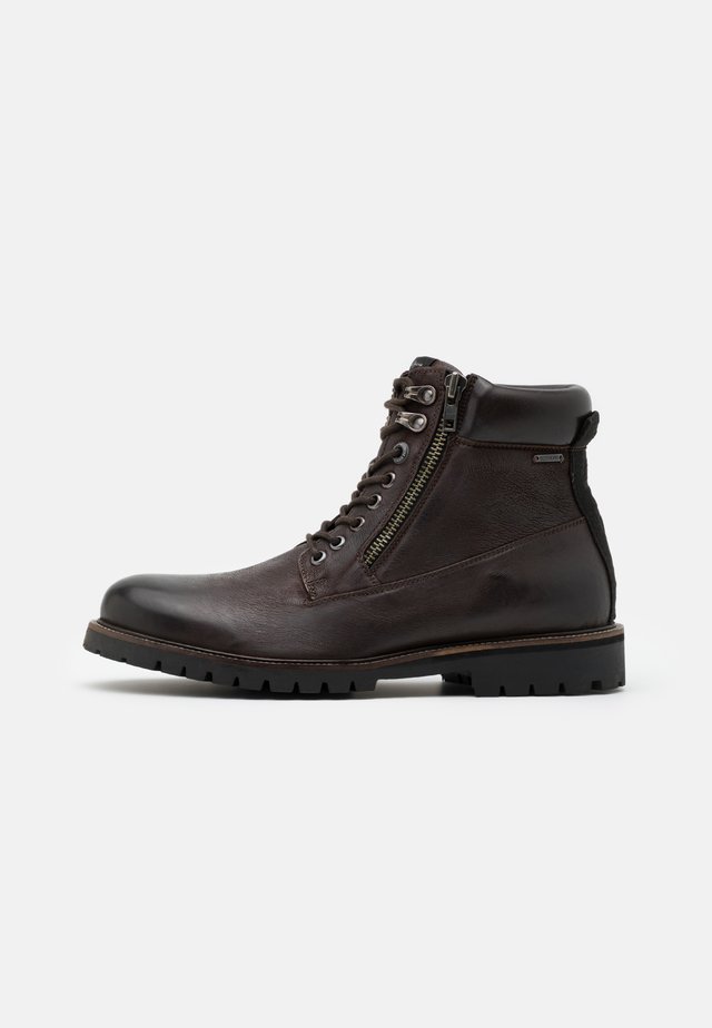 MELTING WOODLAND STAR - Schnürstiefelette - cognac